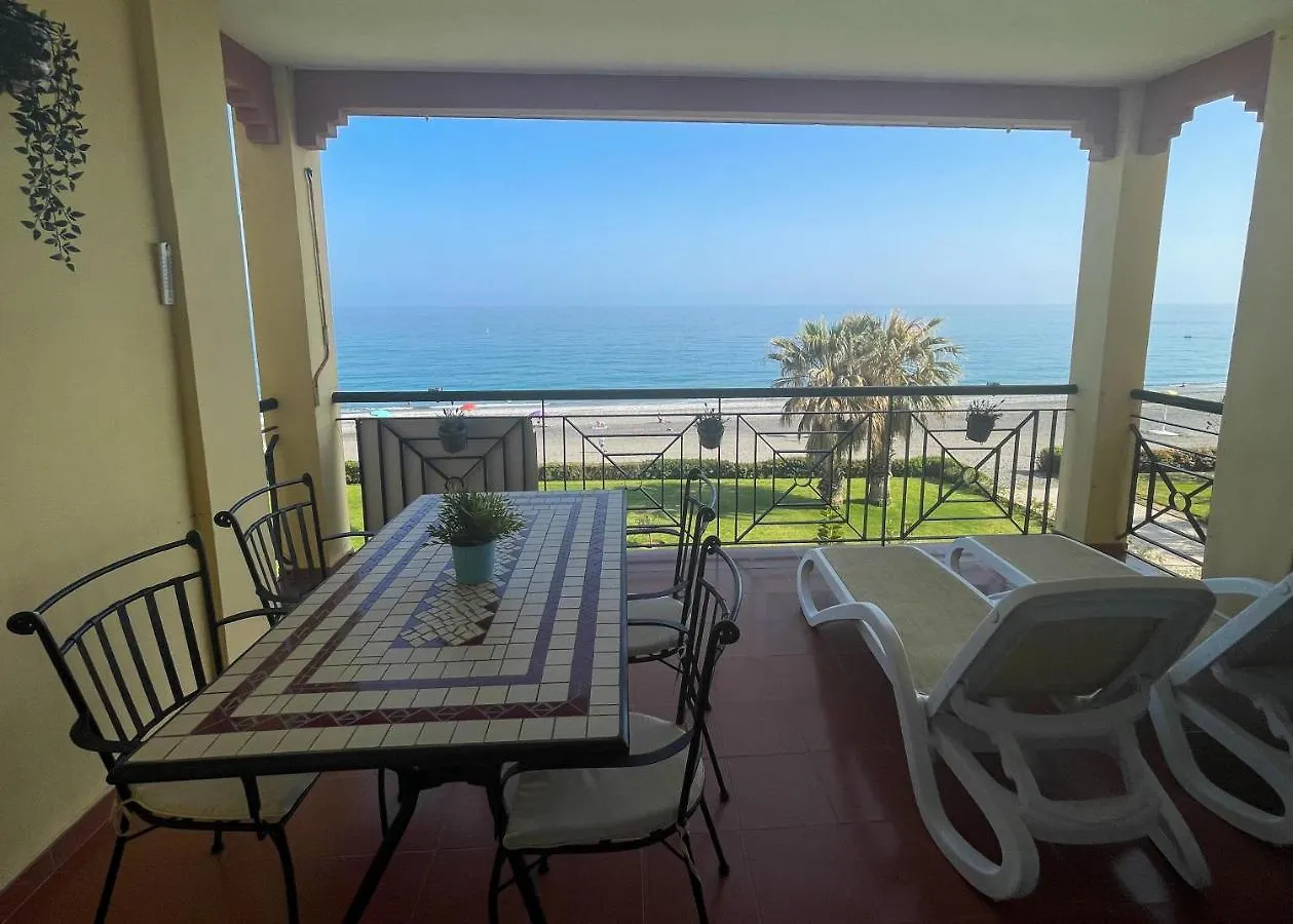 First Line Beach Apartment Torrox